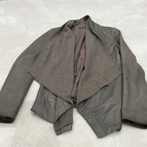 NEVER WORN VINCE BLAZER